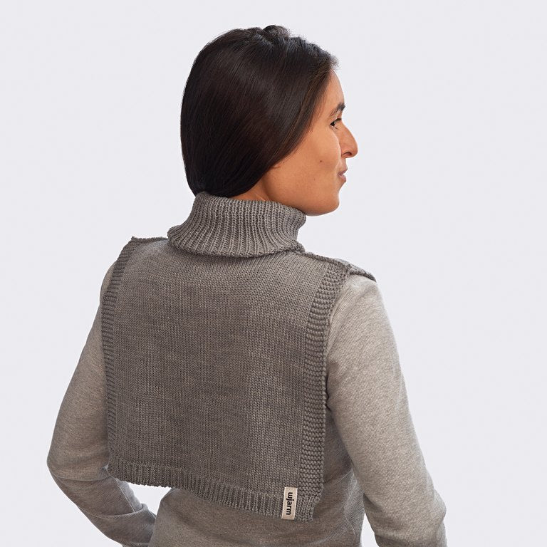 Ullava Turtleneck Collar, Grey - Women's