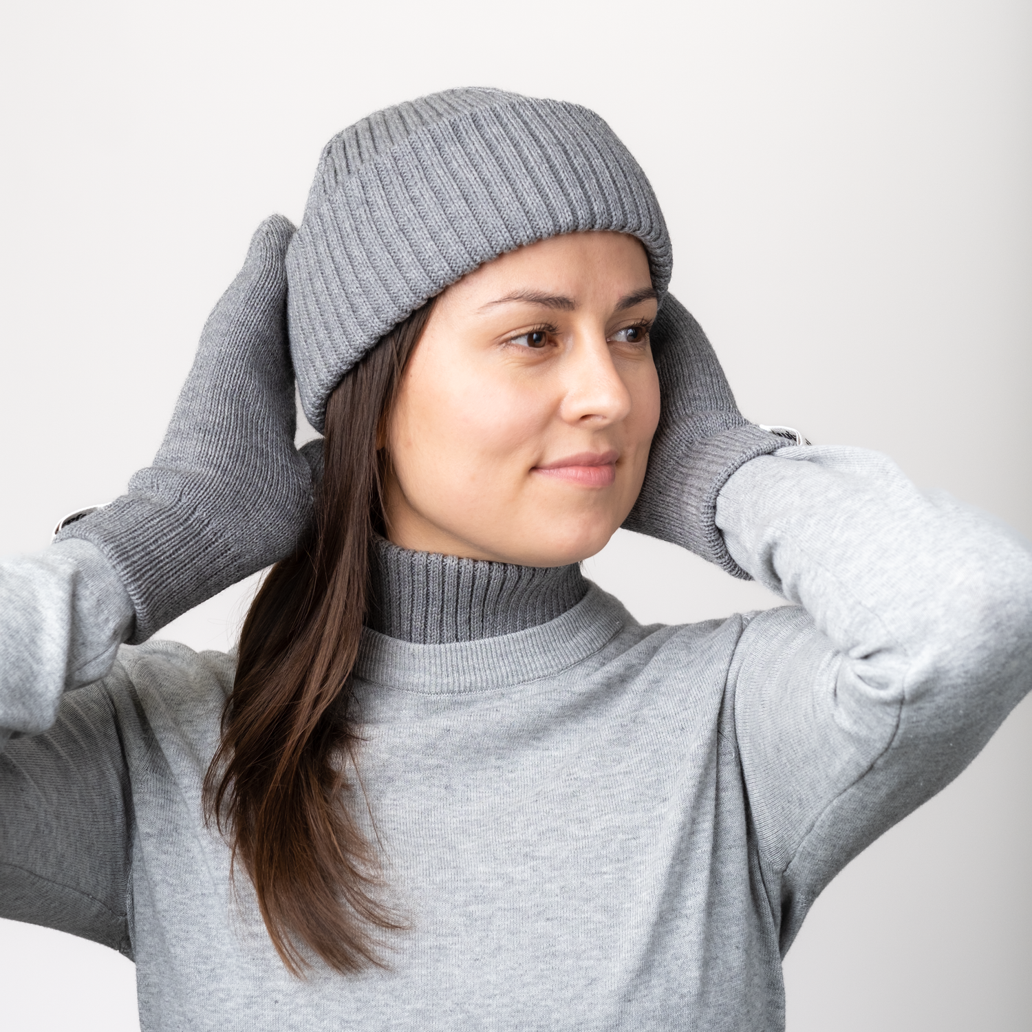 Ilakka Low Beanie, Gray - Women's