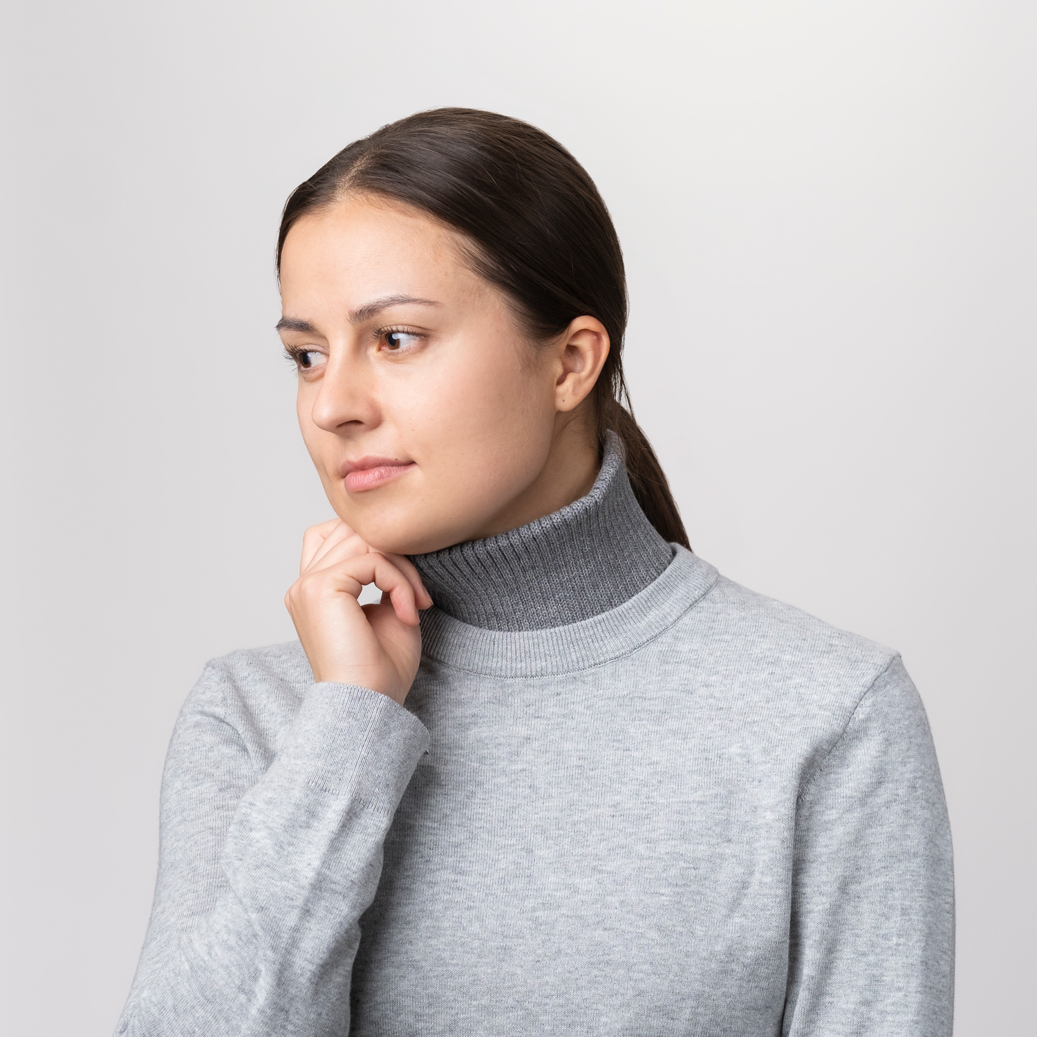 Ilakka Kauluri, Harmaa - Naisten