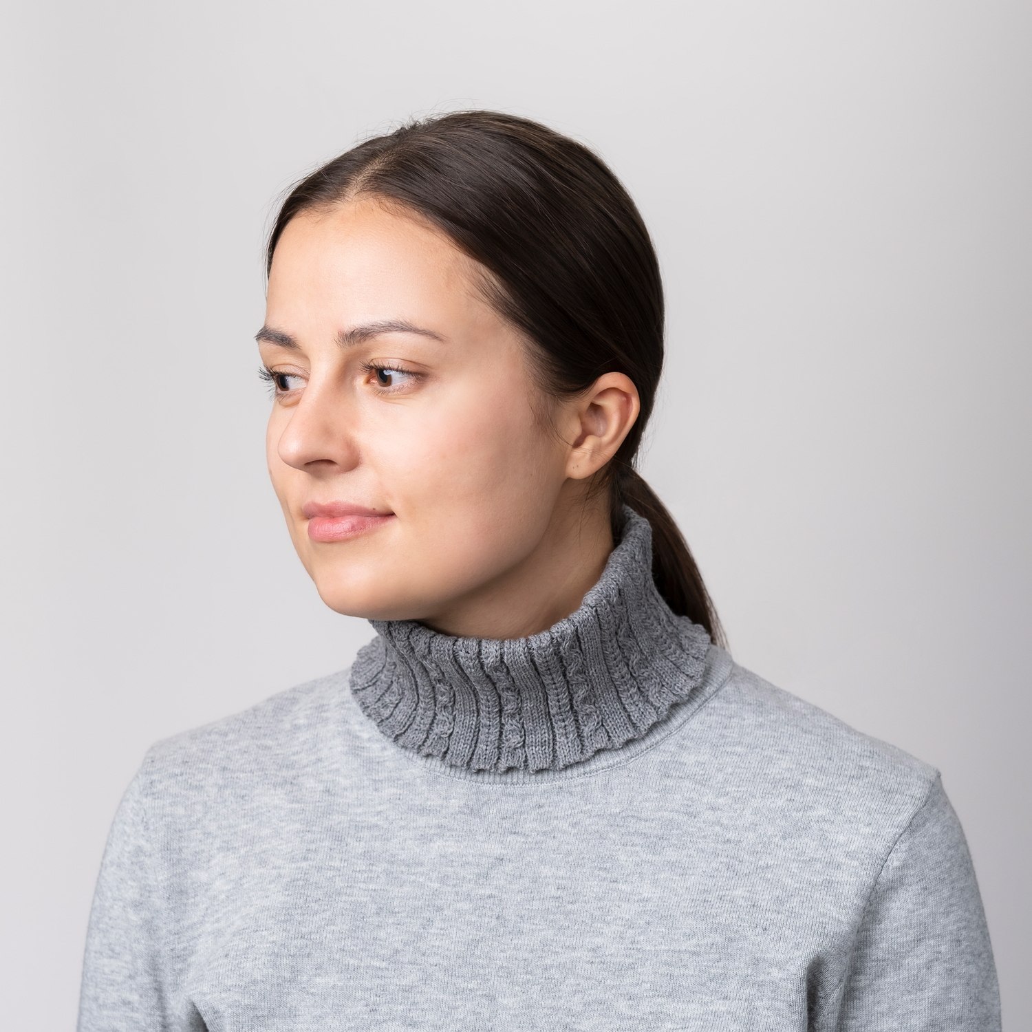Mielo Collar, Gray - Women's