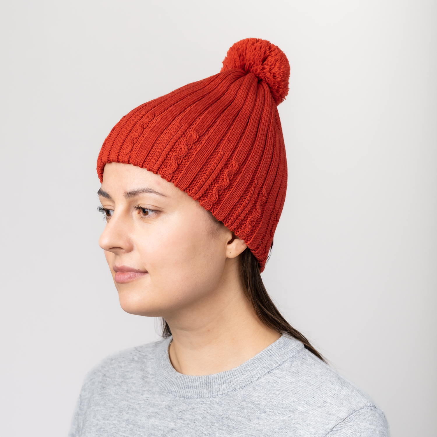 Mielo Pom Beanie, Red - Women's